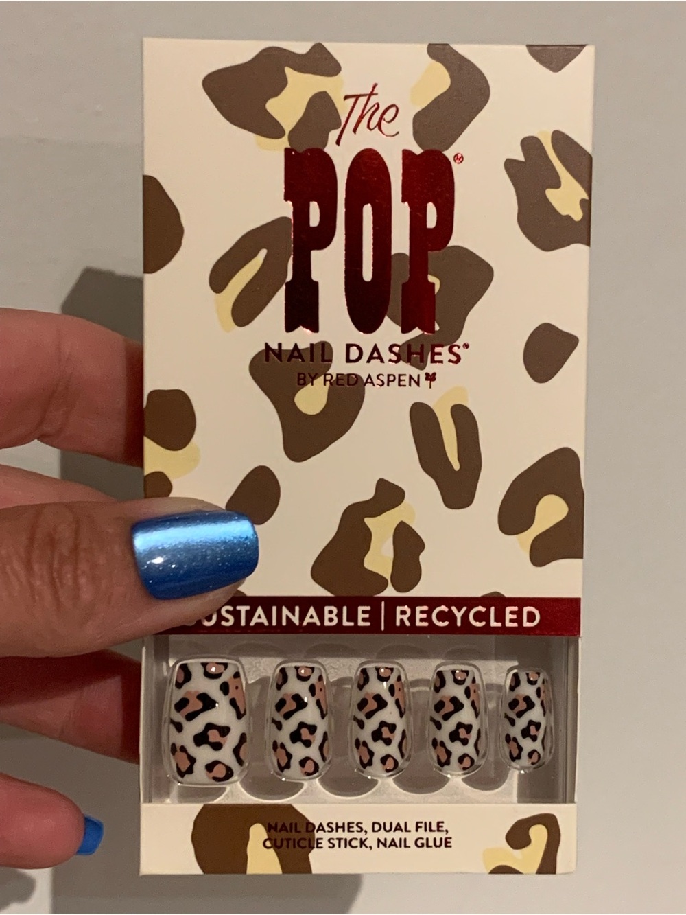 Red Aspen Nail Dashes-On the spot Olyana